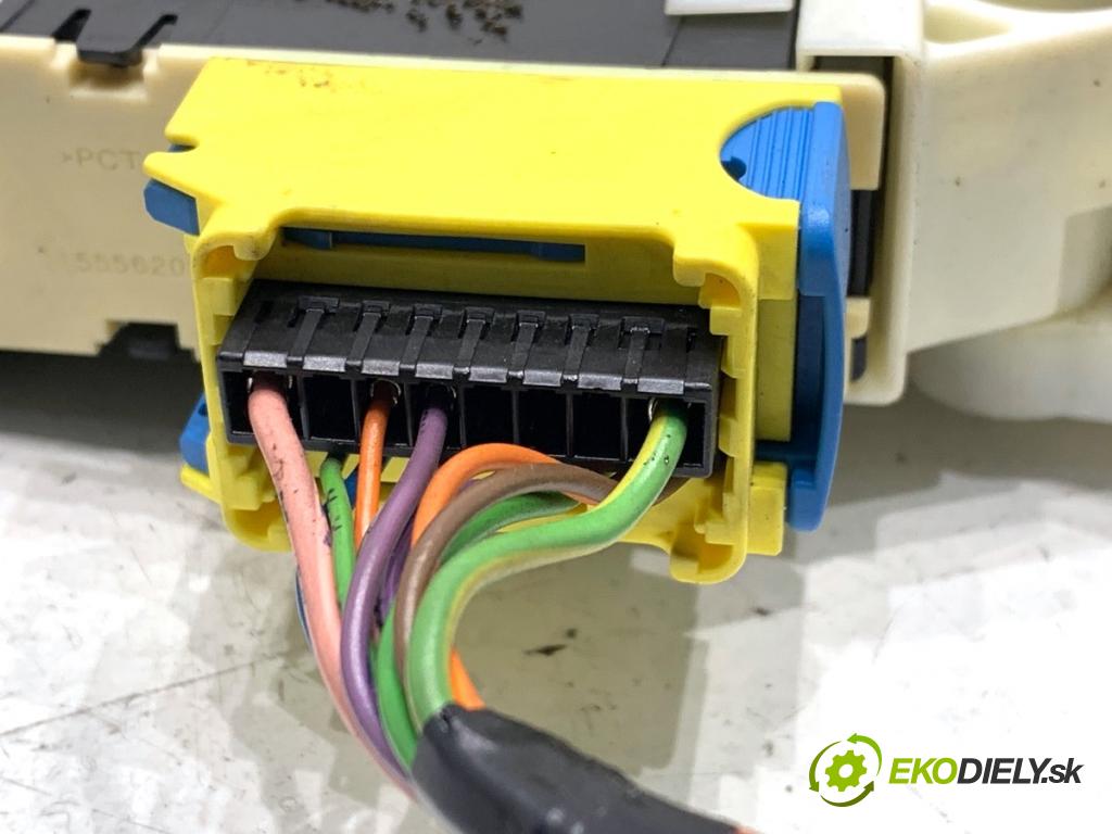 CITROEN C4 I liftback 2005 100 kW 2.0 HDi 1997 mechanismus okna levý přední část 996385-102