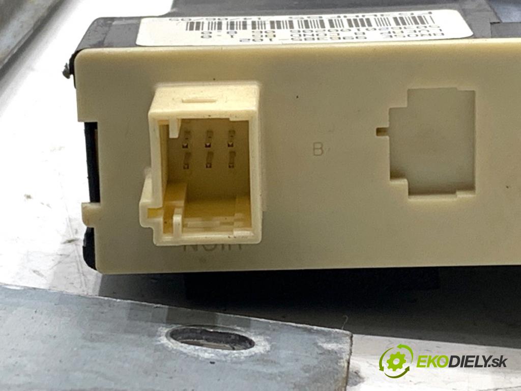 CITROEN C4 I liftback 2005 100 kW 2.0 HDi 1997 mechanismus okna levý přední část 996385-102