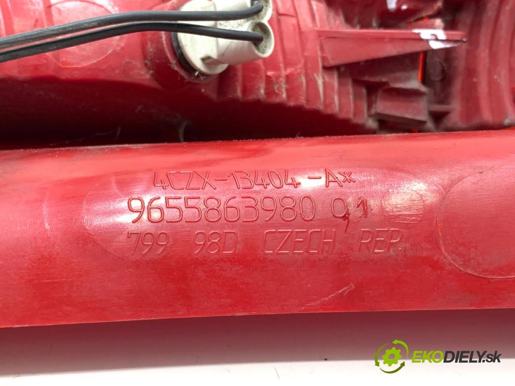 CITROEN C4 I liftback 2005 100 kW 2.0 HDi 1997 Svetlo pravy zad 9655863980 9655863780