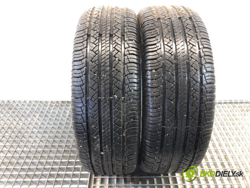 --- ---      PNEUMATIKY: 2X 215/65 16