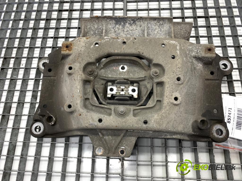 AUDI Q5 8R SUV 2011 125 kW 2.0 TDI quattro 1968 Držiak prevodovky 8K0399263BA