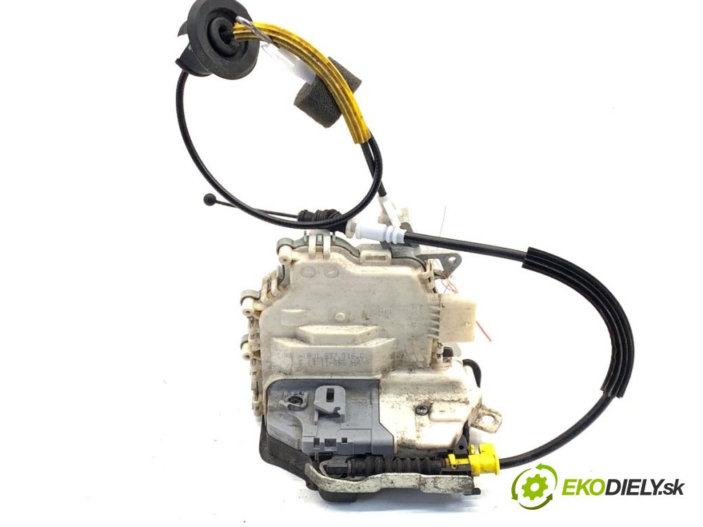 AUDI Q5 8R SUV 2011 125 kW 2.0 TDI quattro 1968 zámok Dvere pravy predný 8J1837016C