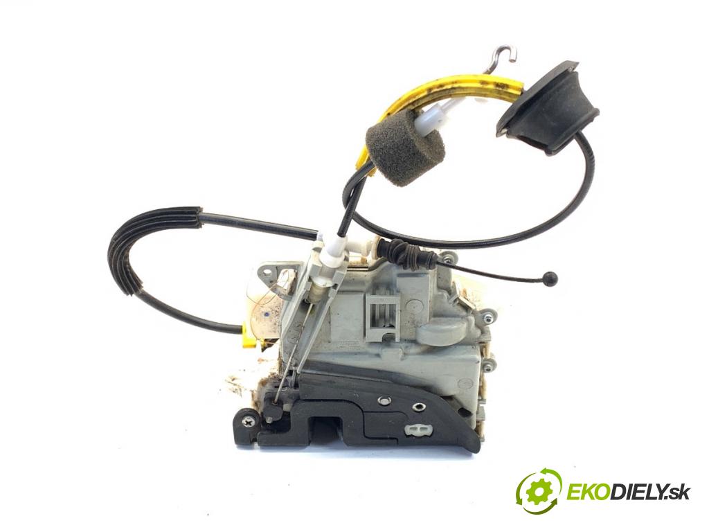 AUDI Q5 8R SUV 2011 125 kW 2.0 TDI quattro 1968 zámok Dvere pravy predný 8J1837016C