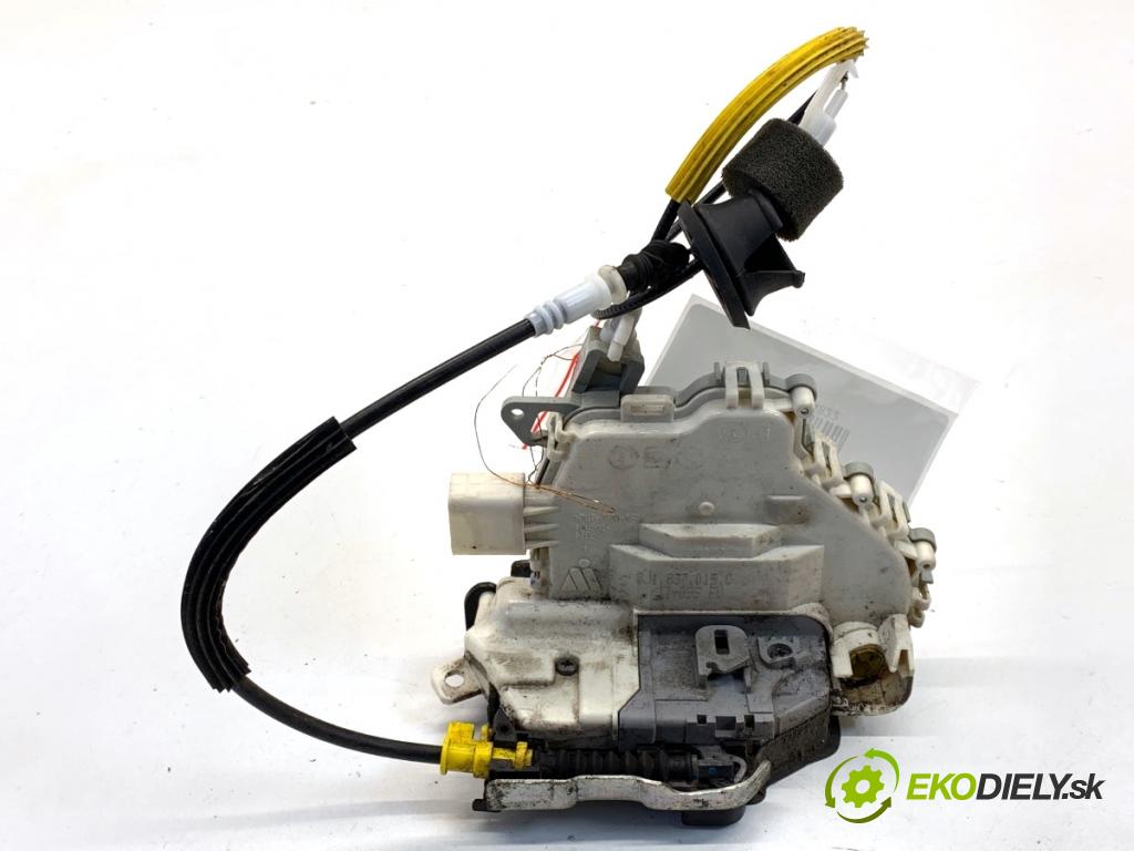 AUDI Q5 8R SUV 2011 125 kW 2.0 TDI quattro 1968 zámok Dvere ľavy predný 8J1837015C