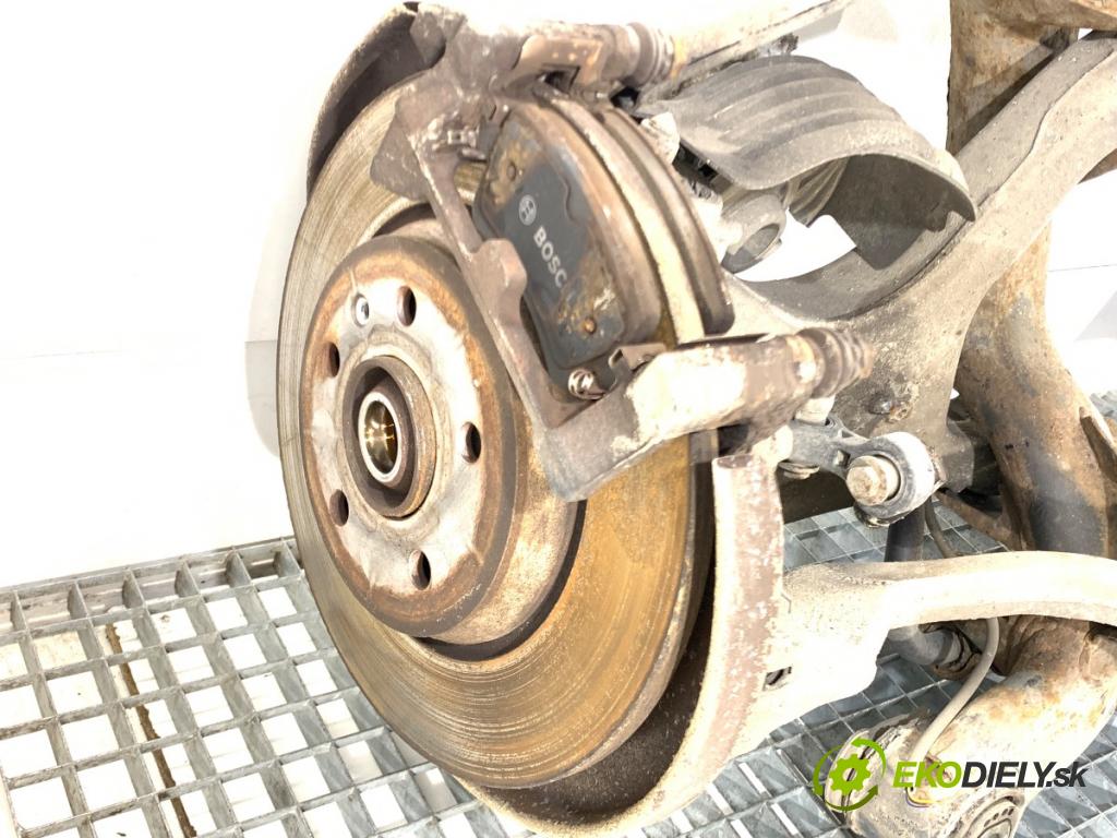 AUDI Q5 8R SUV 2011 125 kW 2.0 TDI quattro 1968 Výstuha zad