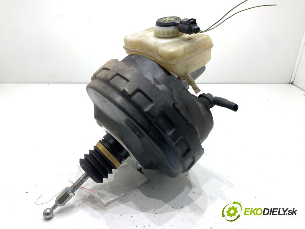 AUDI Q5 8R SUV 2011 125 kW 2.0 TDI quattro 1968 Posilovač bŕzd 8R0612103D