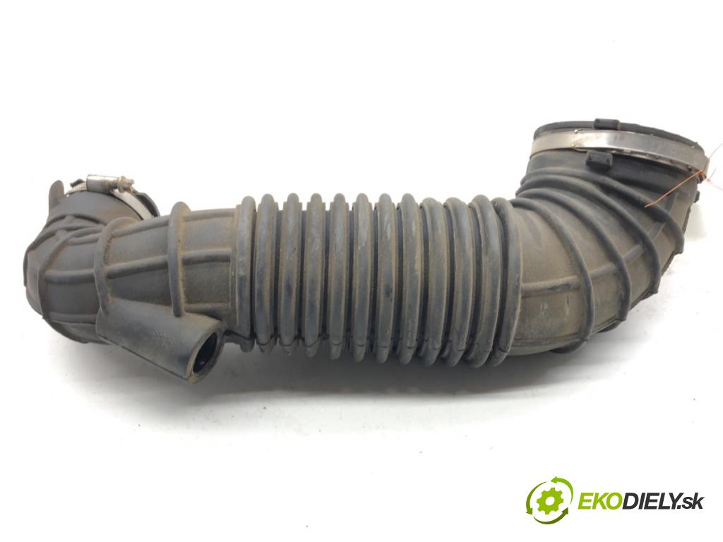 AUDI Q5 8R SUV 2011 125 kW 2.0 TDI quattro 1968 Rúra vzduchu 03G129629D