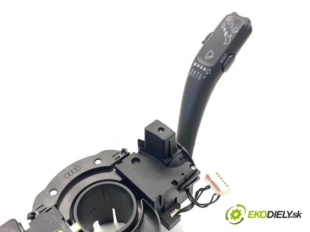 AUDI Q5 8R SUV 2011 125 kW 2.0 TDI quattro 1968 Prepínač kombinovaný 8K0953502BJ (Prepínacie páčky pod volantom)