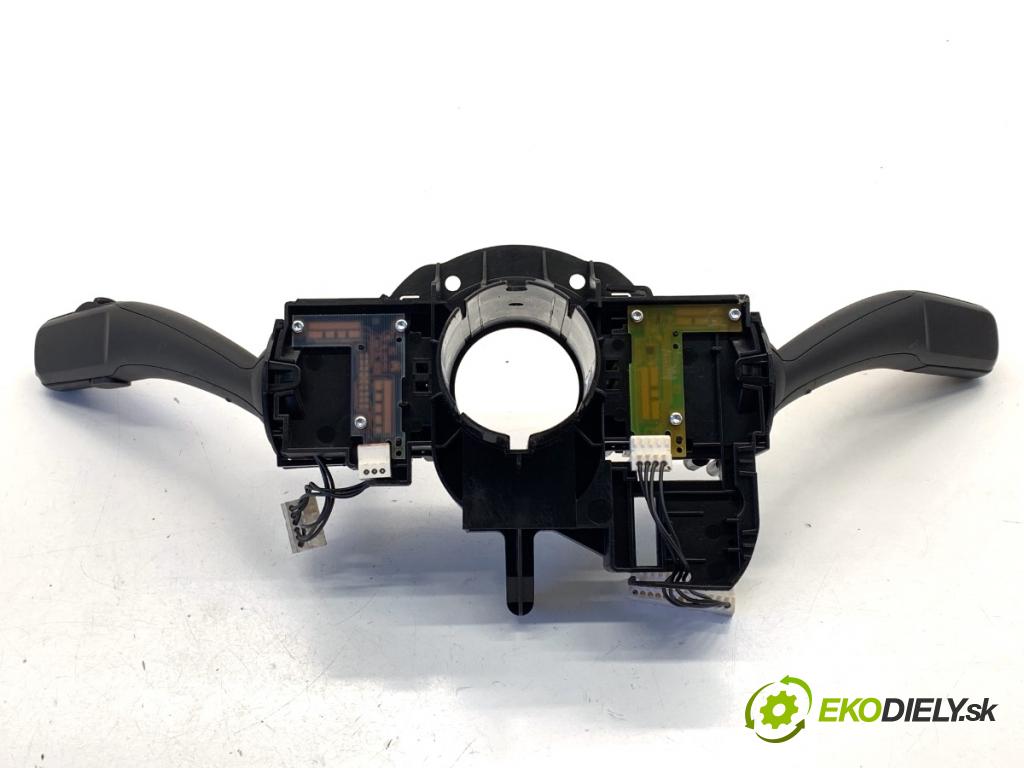 AUDI Q5 8R SUV 2011 125 kW 2.0 TDI quattro 1968 Prepínač kombinovaný 8K0953502BJ (Prepínacie páčky pod volantom)