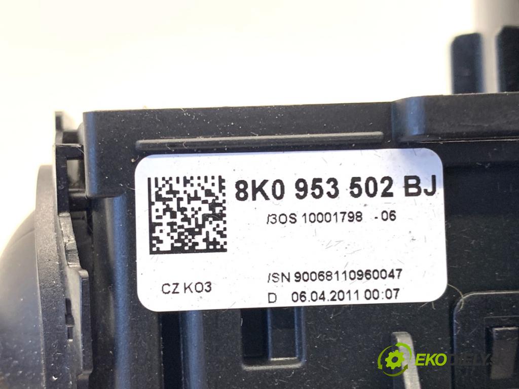 AUDI Q5 8R SUV 2011 125 kW 2.0 TDI quattro 1968 Prepínač kombinovaný 8K0953502BJ (Prepínacie páčky pod volantom)