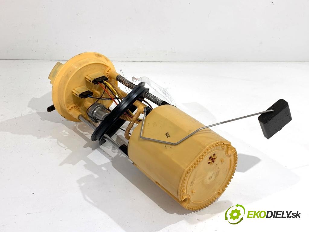 AUDI Q5 8R SUV 2011 125 kW 2.0 TDI quattro 1968 pumpa paliva 8R0919050D