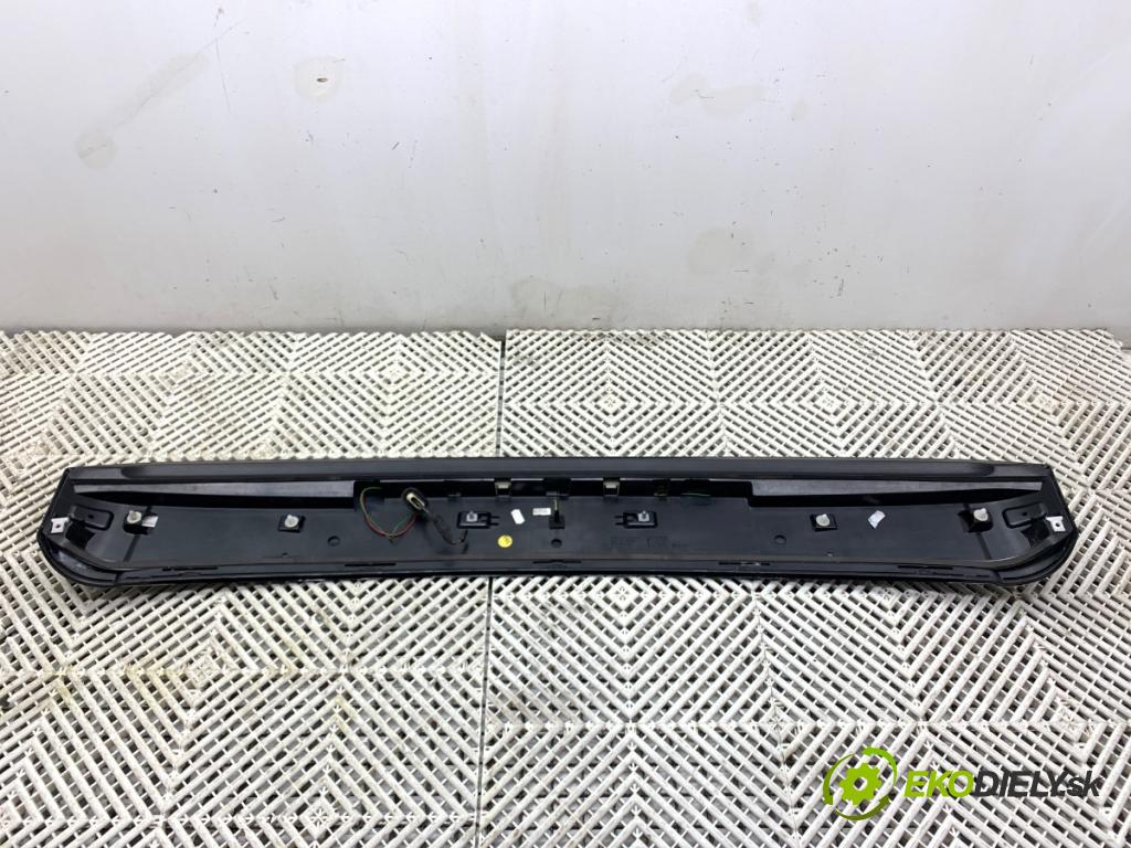 AUDI Q5 8R SUV 2011 125 kW 2.0 TDI quattro 1968 Spoiler 8R0827933A (Spoiler)