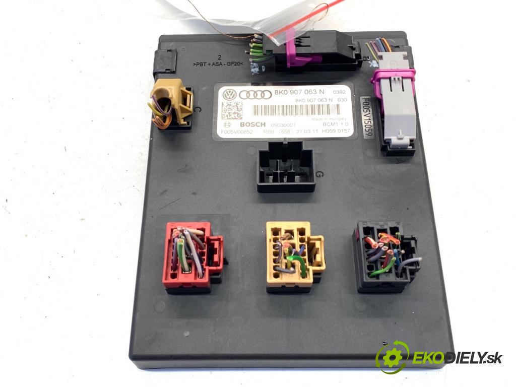 AUDI Q5 8R SUV 2011 125 kW 2.0 TDI quattro 1968 modul komfortu 8K0907063N (Komfortní modul)