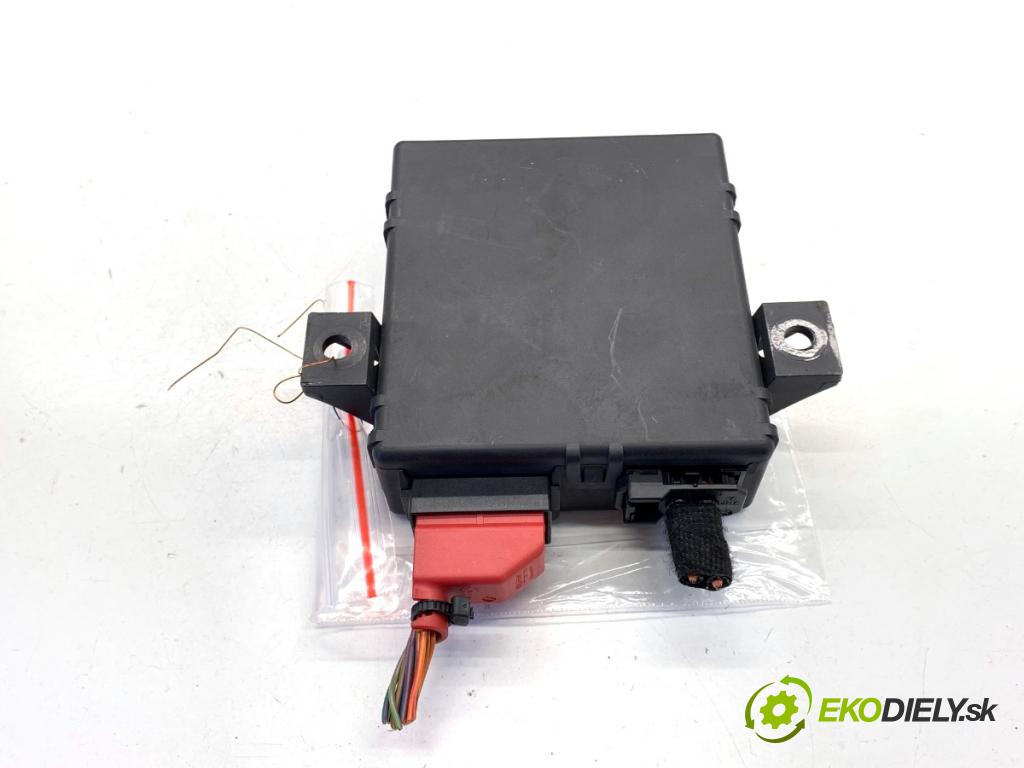 AUDI Q5 8R SUV 2011 125 kW 2.0 TDI quattro 1968 Modul GATEWAY 8T0907468AD