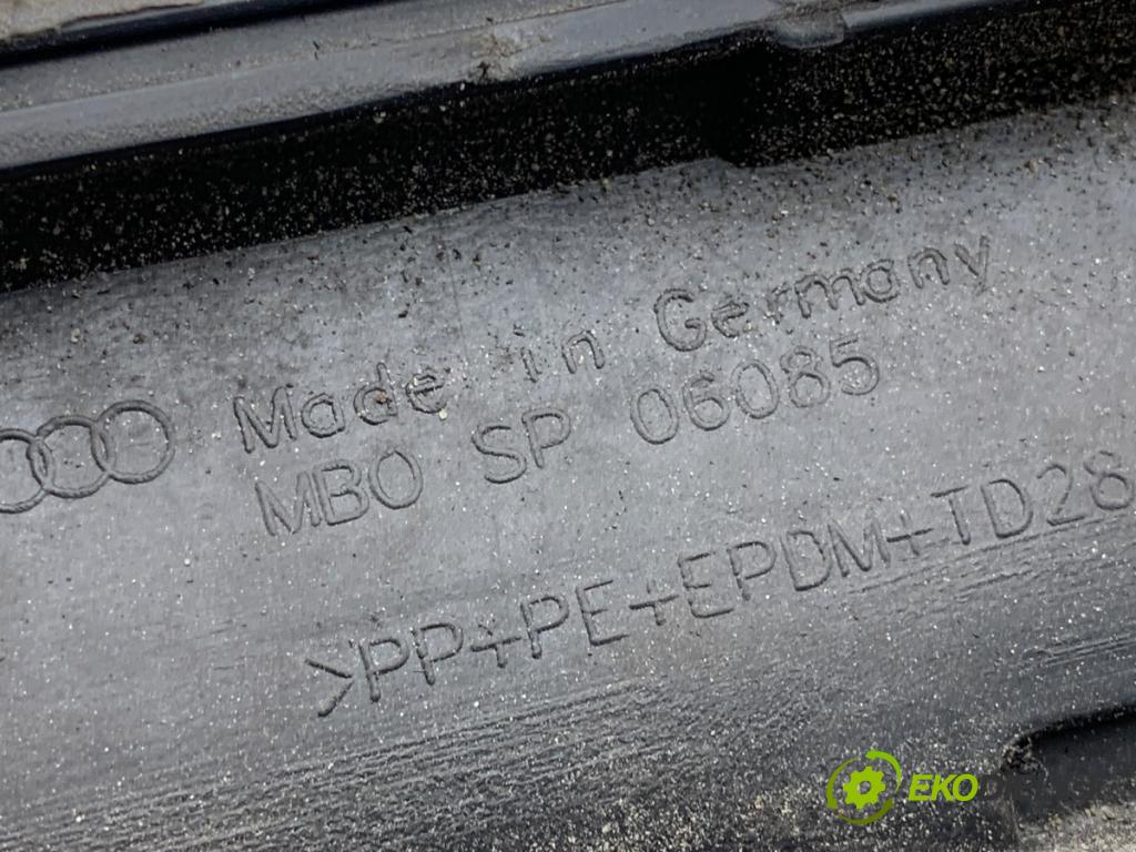 AUDI Q5 8R SUV 2011 125 kW 2.0 TDI quattro 1968 lišta dveře levý přední část