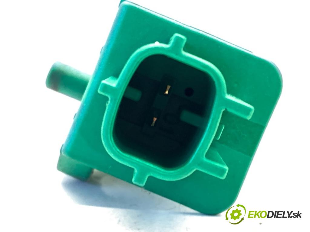 AUDI Q5 8R SUV 2011 125 kW 2.0 TDI quattro 1968 Snímač nárazu 1K0909606C (Snímač nárazu)