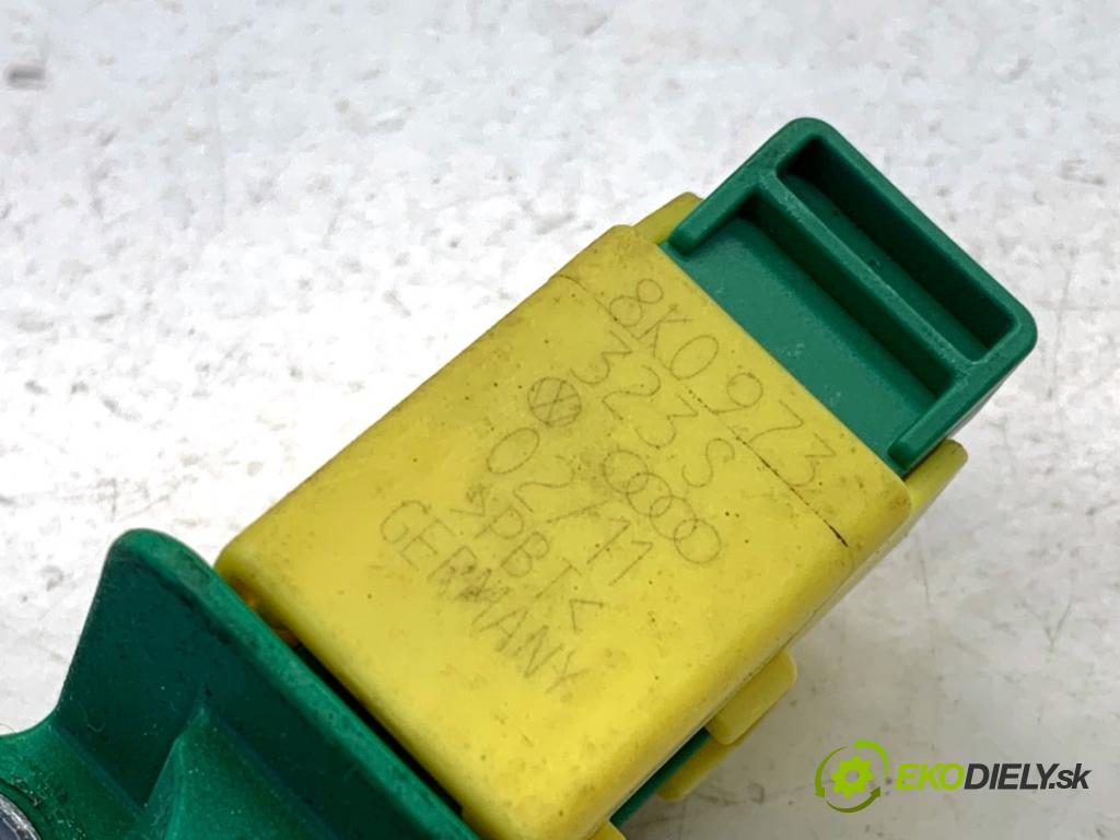 AUDI Q5 8R SUV 2011 125 kW 2.0 TDI quattro 1968 Snímač nárazu 1K0909606C (Snímač nárazu)