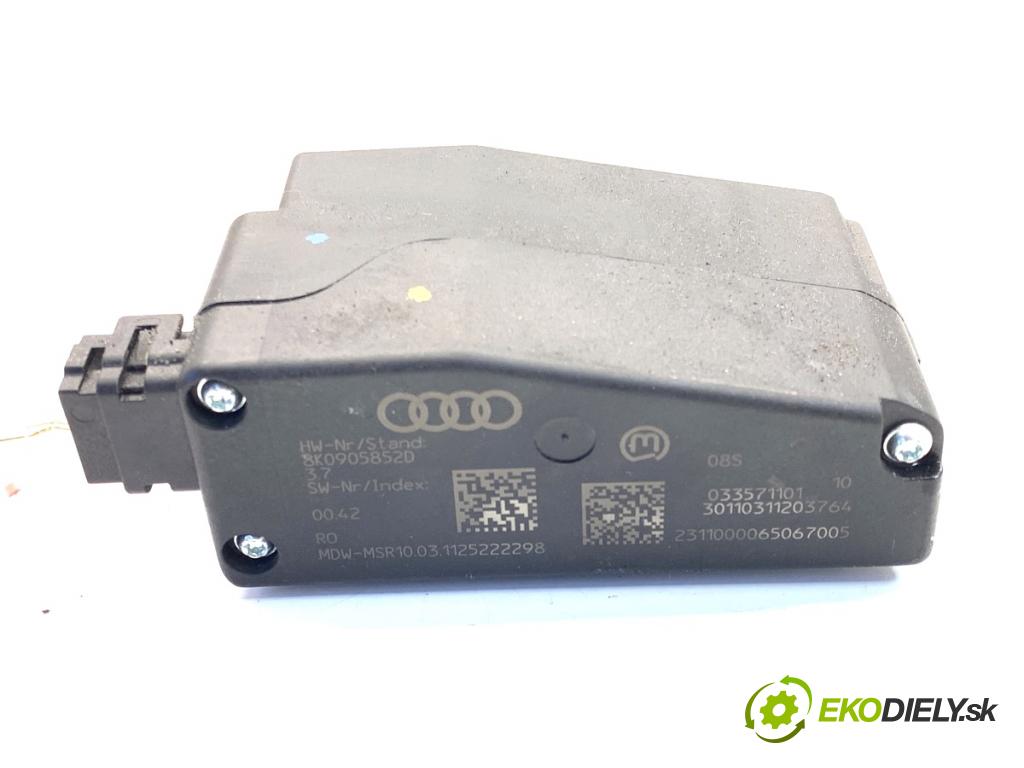 AUDI Q5 8R SUV 2011 125 kW 2.0 TDI quattro 1968 blokáda volantu 8K0905852D (Řízení ostatní)