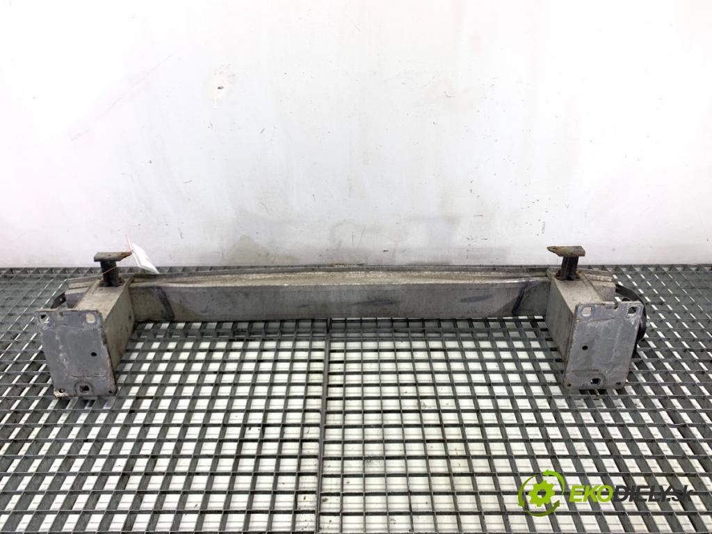 AUDI Q5 8R SUV 2011 125 kW 2.0 TDI quattro 1968 Výstuha nárazníka predný 8R0807113B (Výstuha predná)