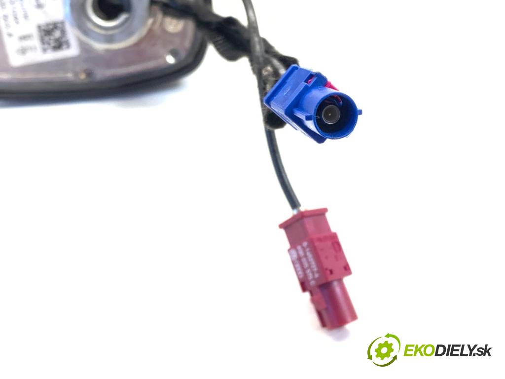 AUDI Q5 8R SUV 2011 125 kW 2.0 TDI quattro 1968 ANTENA 8R0035503A