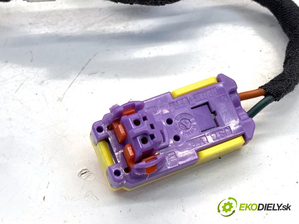 AUDI Q5 8R SUV 2011 125 kW 2.0 TDI quattro 1968 káblovačka silenbloku airbag 8R0971589A