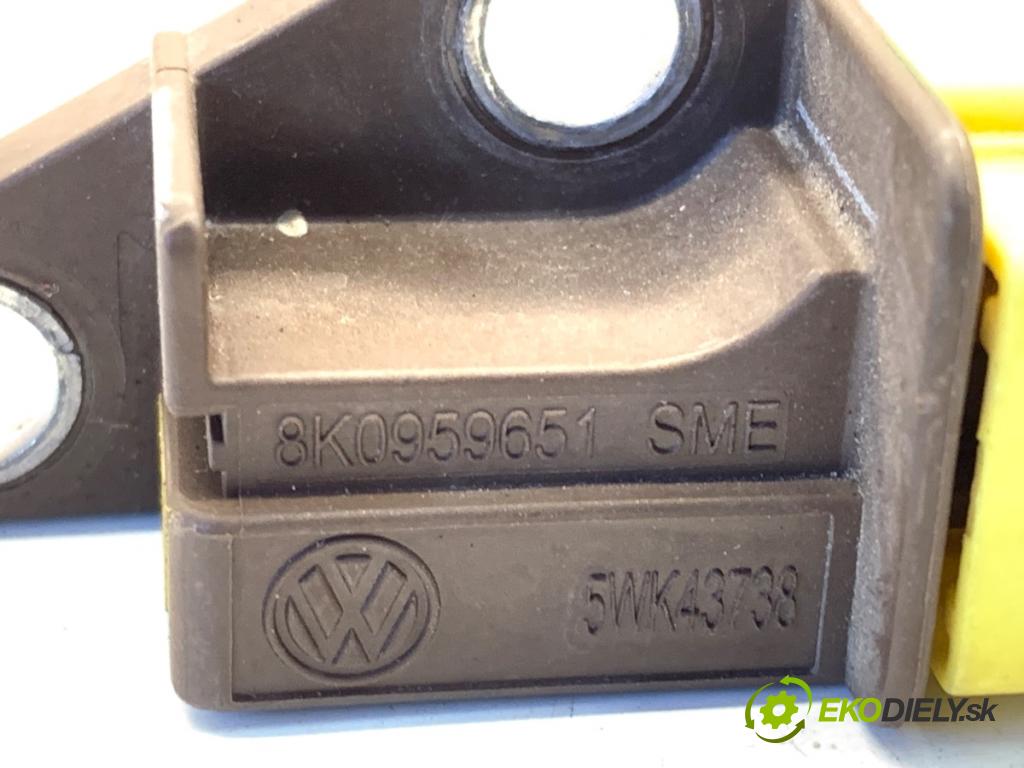 AUDI Q5 8R SUV 2011 125 kW 2.0 TDI quattro 1968 Snímač nárazu 8K0959651 (Snímač nárazu)