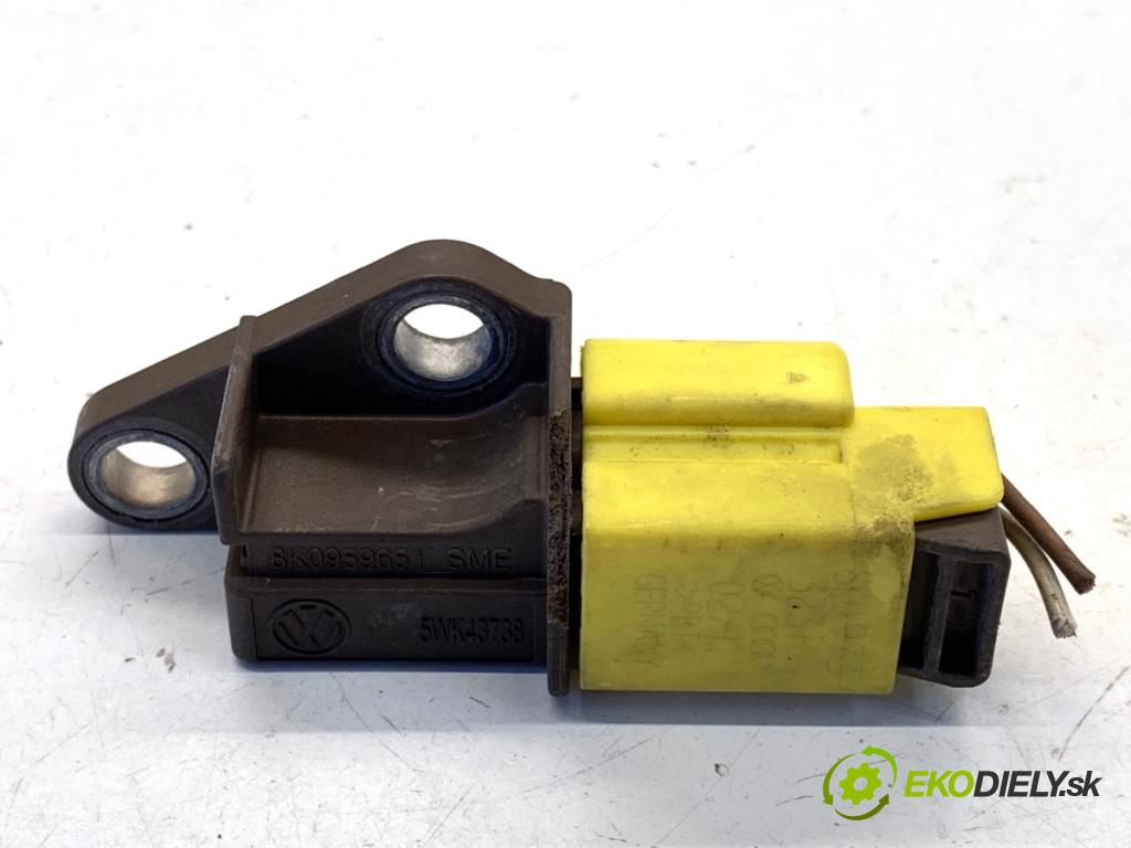 AUDI Q5 8R SUV 2011 125 kW 2.0 TDI quattro 1968 Snímač nárazu 8K0959651 (Snímač nárazu)