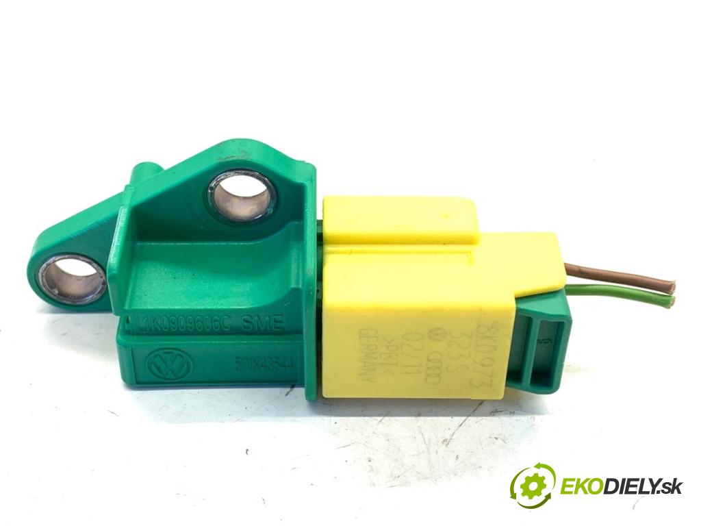 AUDI Q5 8R SUV 2011 125 kW 2.0 TDI quattro 1968 Snímač nárazu 1K0909606C (Snímač nárazu)