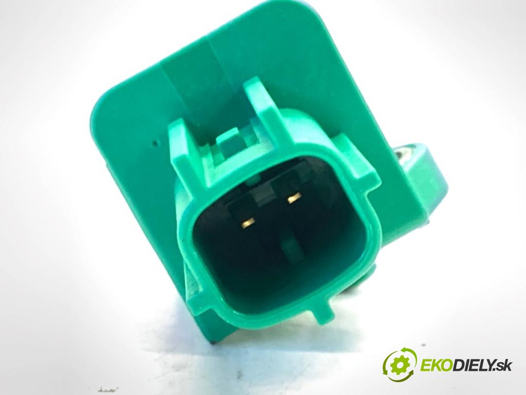 AUDI Q5 8R SUV 2011 125 kW 2.0 TDI quattro 1968 Snímač nárazu 1K0909606C (Snímač nárazu)