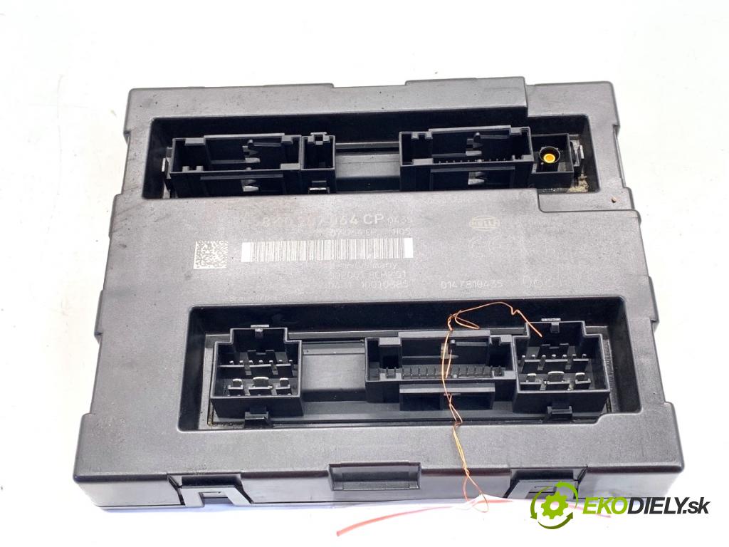 AUDI Q5 8R SUV 2011 125 kW 2.0 TDI quattro 1968 Modul komfortu 8K0907064CP (Modul komfortu)