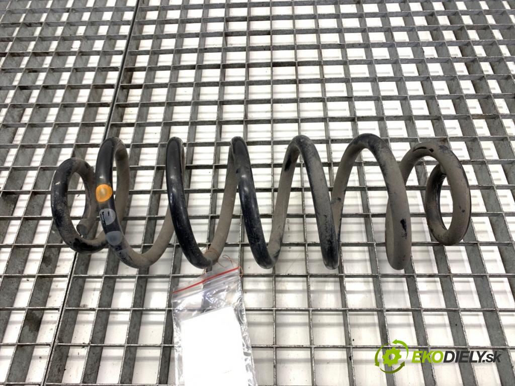 AUDI Q5 8R SUV 2011 125 kW 2.0 TDI quattro 1968 Pružina zad  (Kľučka dverí ostatné)