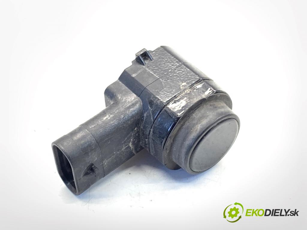 AUDI Q5 8R SUV 2011 125 kW 2.0 TDI quattro 1968 Snímač PDC 5KD919275