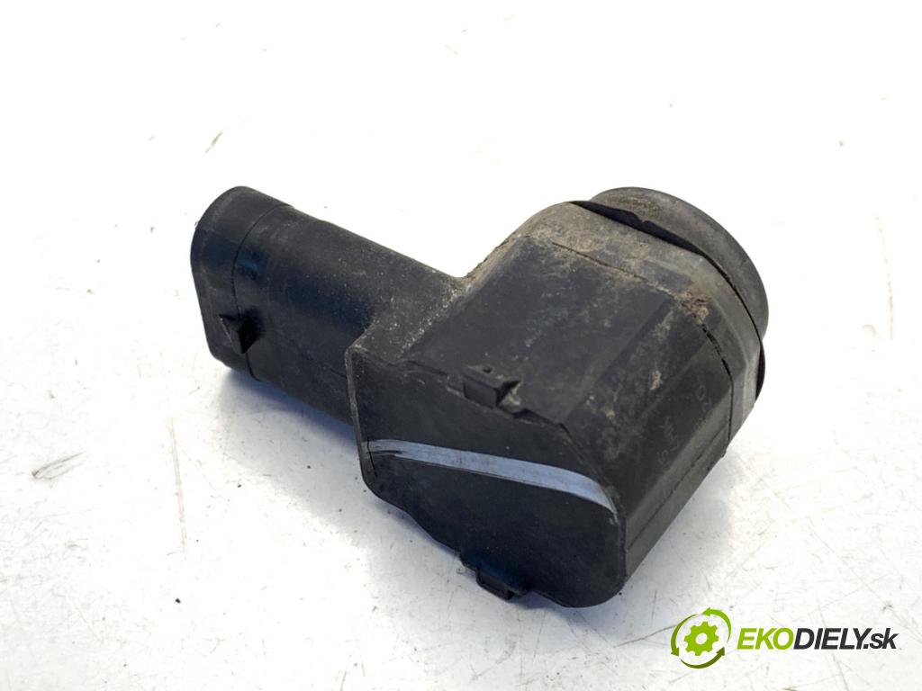 AUDI Q5 8R SUV 2011 125 kW 2.0 TDI quattro 1968 Snímač PDC 5KD919275