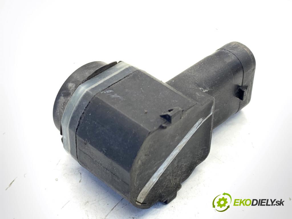 AUDI Q5 8R SUV 2011 125 kW 2.0 TDI quattro 1968 Snímač PDC 5KD919275