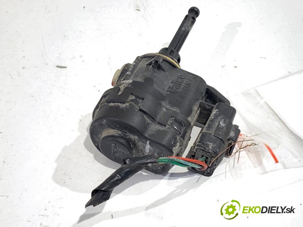 CITROEN C4 I liftback 2005 100 kW 2.0 HDi 1997 motorek nastavení světla XENON