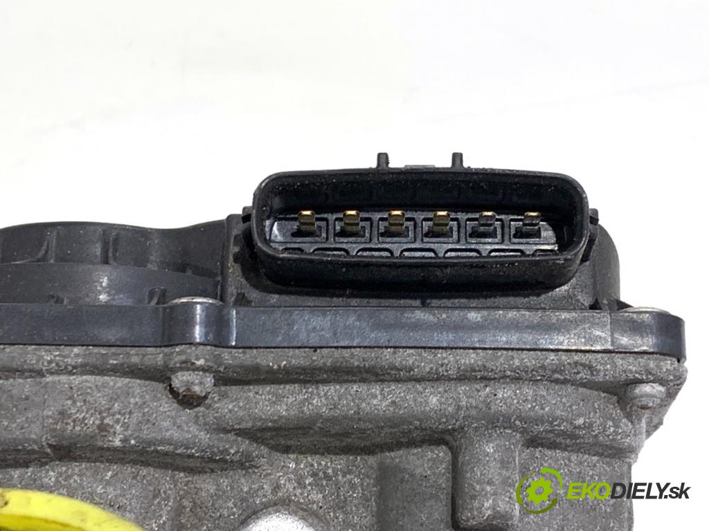 TOYOTA AURIS II liftback 2017 73 kW 1.8 Hybrid (ZWE186_) 1798 Škrtiaca klapka 22030-37060 (Škrtiaca klapka)