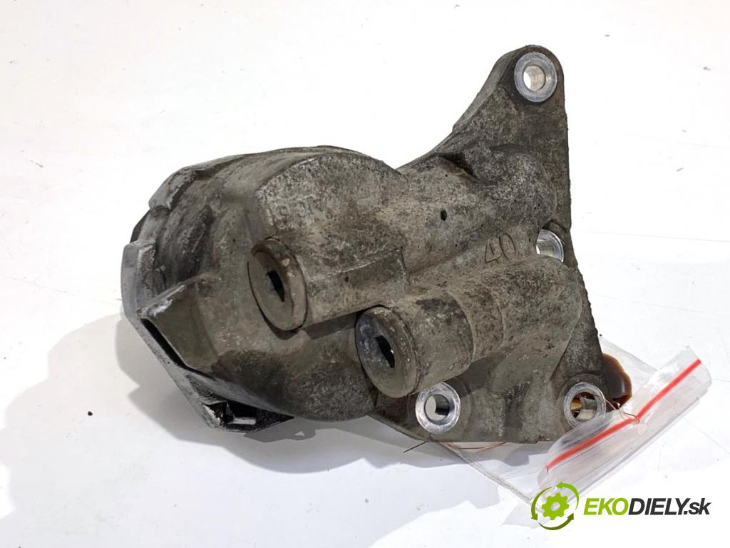 TOYOTA AURIS II liftback 2017 73 kW 1.8 Hybrid (ZWE186_) 1798 Obal filtra oleja  (Obal olejového filtra)