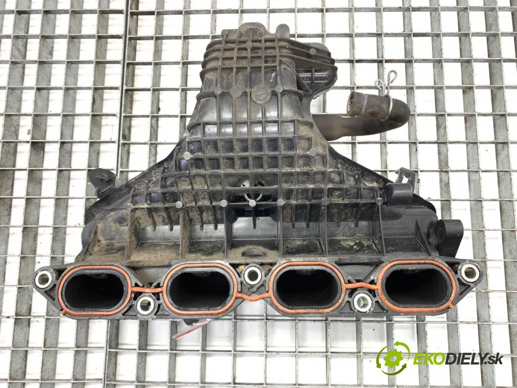 TOYOTA AURIS II liftback 2017 73 kW 1.8 Hybrid (ZWE186_) 1798 Potrubie sacie, sanie 1028189S01 (Sacie potrubie)