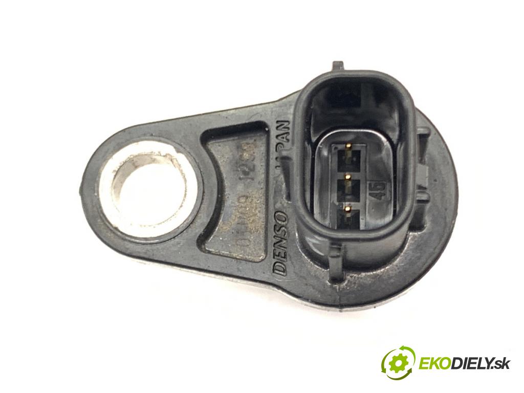 TOYOTA AURIS II liftback 2017 73 kW 1.8 Hybrid (ZWE186_) 1798 Snímač pozície vačkového hriadeľa  (Snímač polohy kľukového hriadeľa)