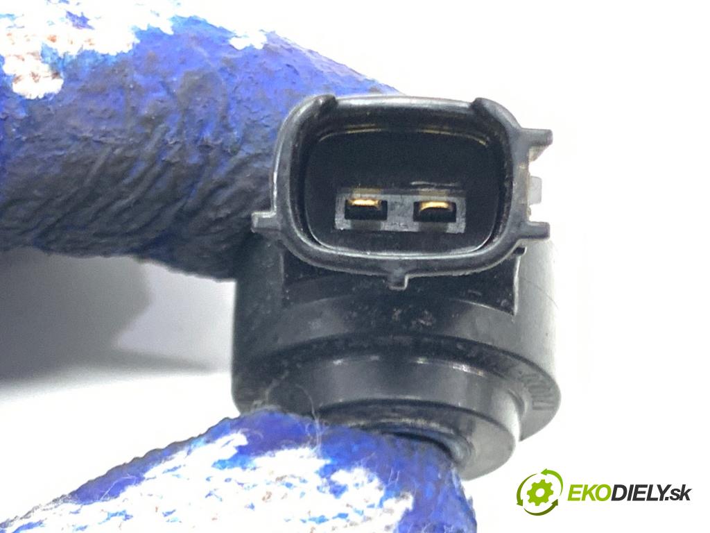 TOYOTA AURIS II liftback 2017 73 kW 1.8 Hybrid (ZWE186_) 1798 snímač klepání 89615-02020 (Snímač)