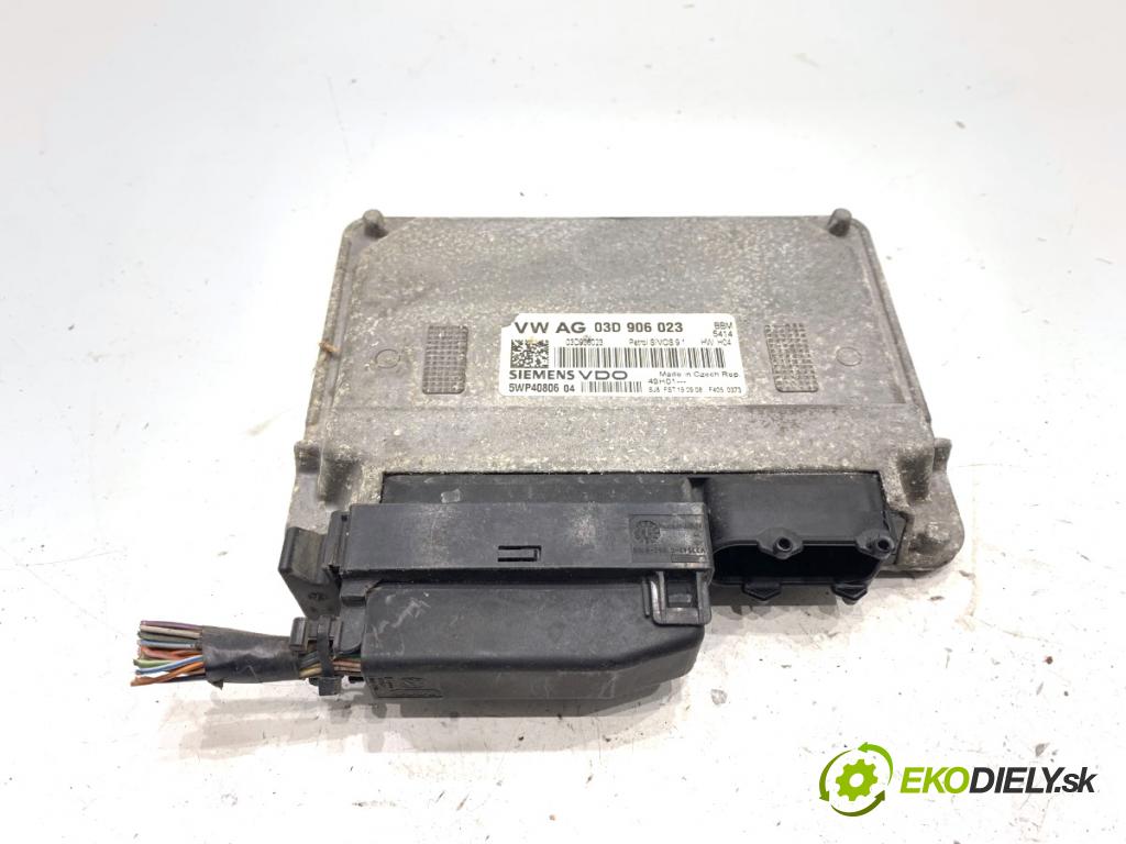 SKODA FABIA II liftback 2008 44 kW 1.2 12V 1198 řídící jednotka motora 03D906023 (Řídicí jednotka)
