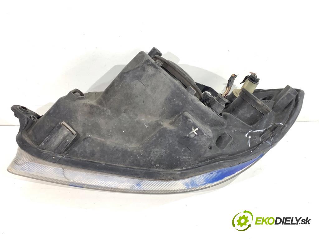SKODA FABIA II liftback 2008 44 kW 1.2 12V 1198 Svetlomet pravy predný
