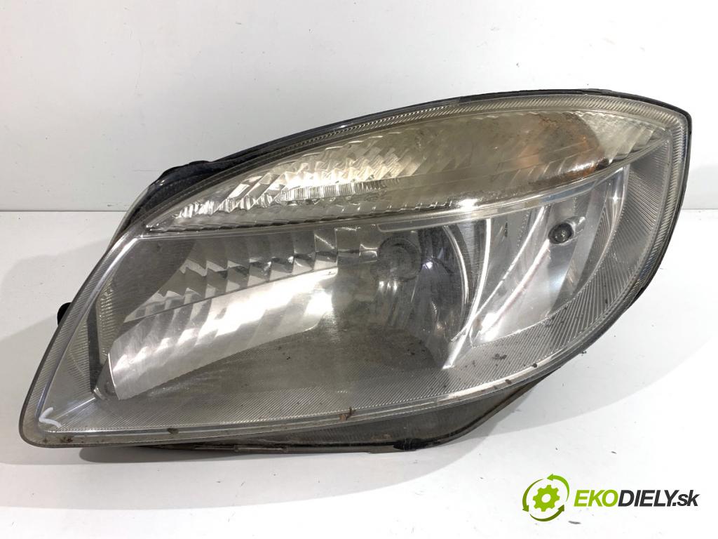 SKODA FABIA II liftback 2008 44 kW 1.2 12V 1198 Svetlomet ľavy predný 