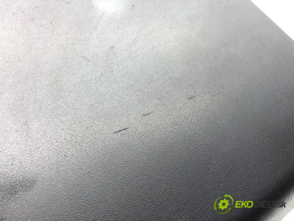 PEUGEOT BOXER II Skrzynia 2022 103 kW 2.2 BlueHDi 140 2179 Lišta dverí ľavá strana predný 1317380070