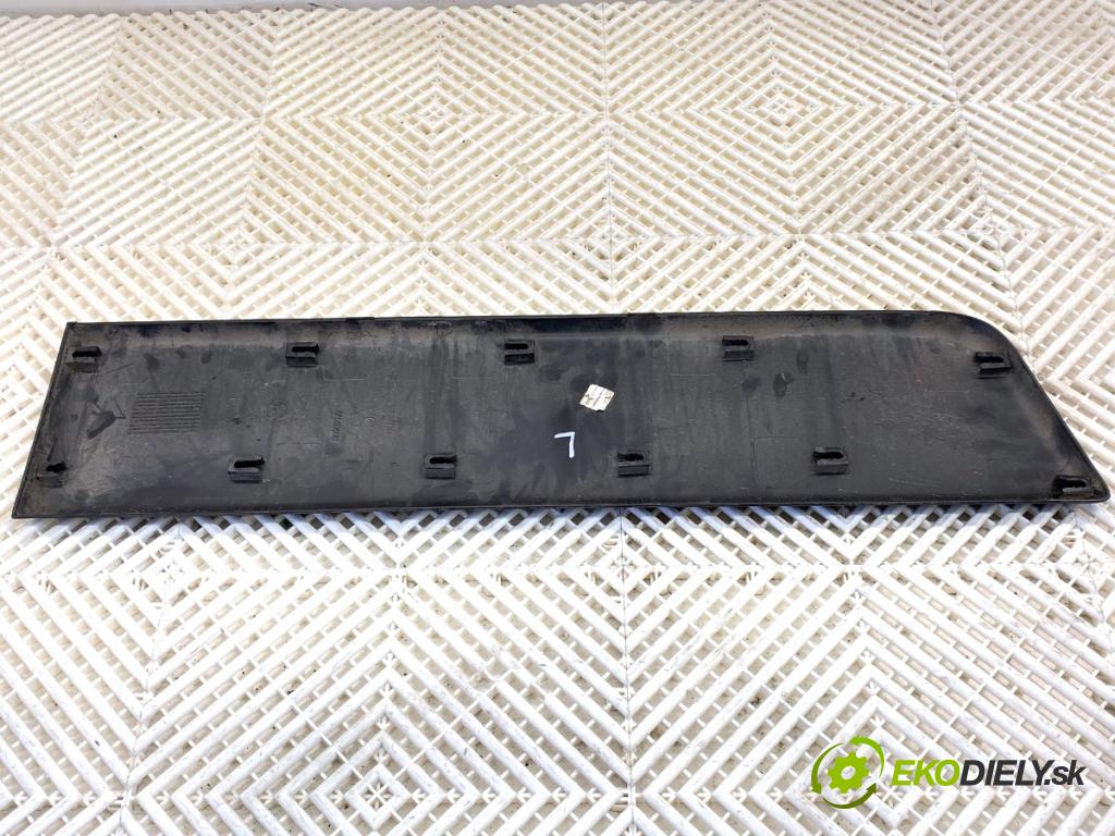 PEUGEOT BOXER II Skrzynia 2022 103 kW 2.2 BlueHDi 140 2179 Lišta dverí ľavá strana zad 1306612070