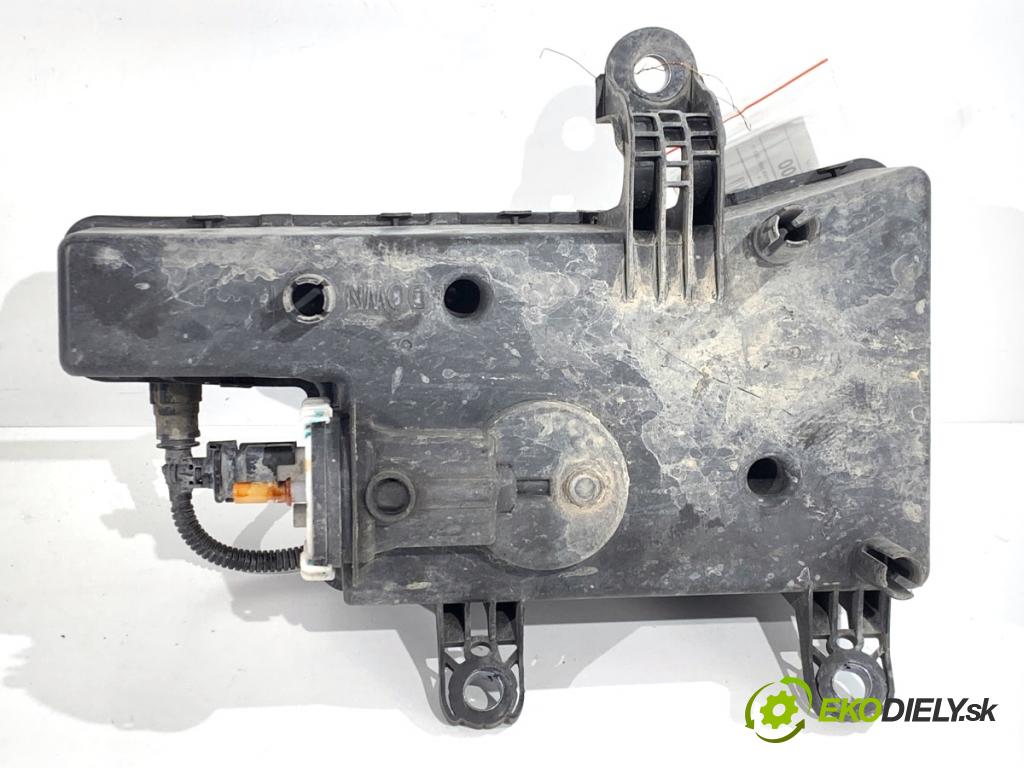 PEUGEOT BOXER II Skrzynia 2022 103 kW 2.2 BlueHDi 140 2179 Nádržka FAP 9806639880