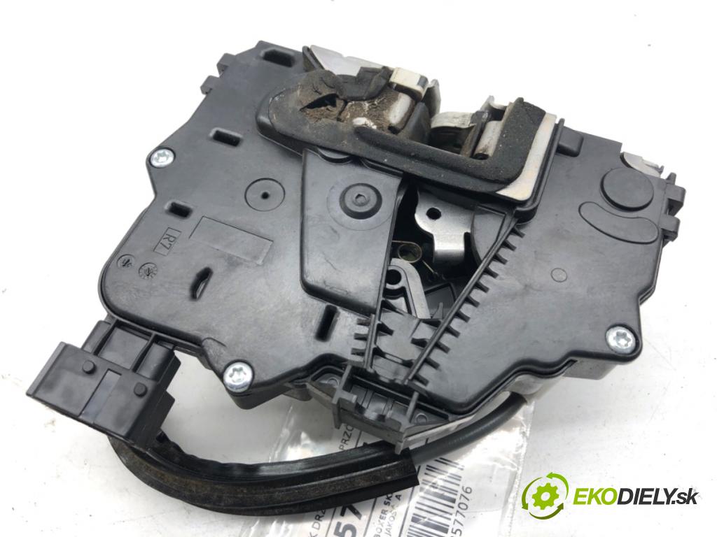 PEUGEOT BOXER II Skrzynia 2022 103 kW 2.2 BlueHDi 140 2179 zámok Dvere pravy predný 1440382080