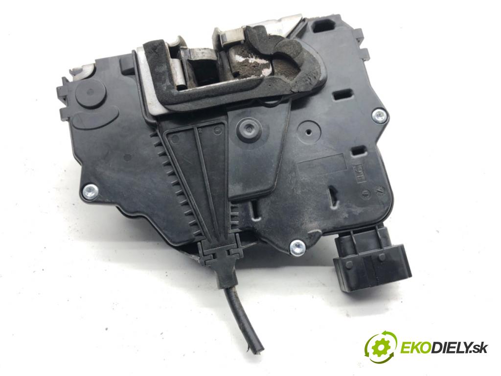 PEUGEOT BOXER II Skrzynia 2022 103 kW 2.2 BlueHDi 140 2179 zámok dveře levý přední část 1440382680