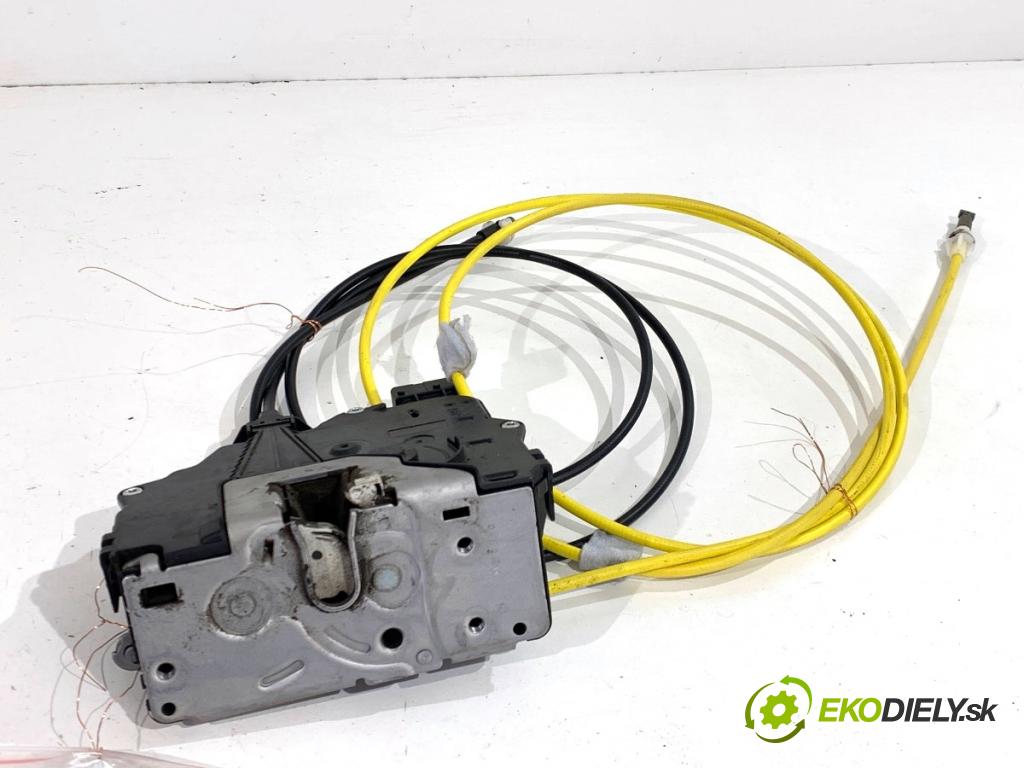 PEUGEOT BOXER II Skrzynia 2022 103 kW 2.2 BlueHDi 140 2179 zámok Dvere pravy zad 1440462180