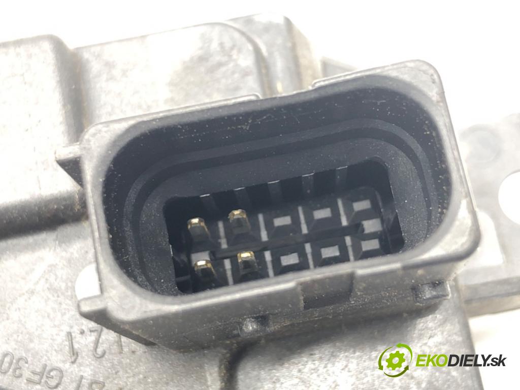 OPEL ASTRA H liftback 2006 110 kW 1.9 CDTI (L48) 1910 zámok Dvere ľavy predný 13210748